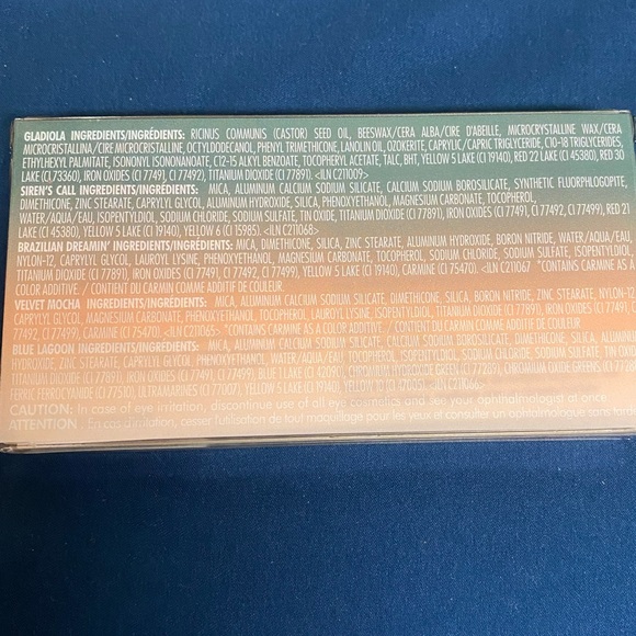 New Stila Color Cocktail Travel Cheek, Lip & Eye Palette Cosmetic Makeup - Picture 4 of 5